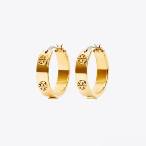 NWT Tory Burch Miller gold stud huggie.